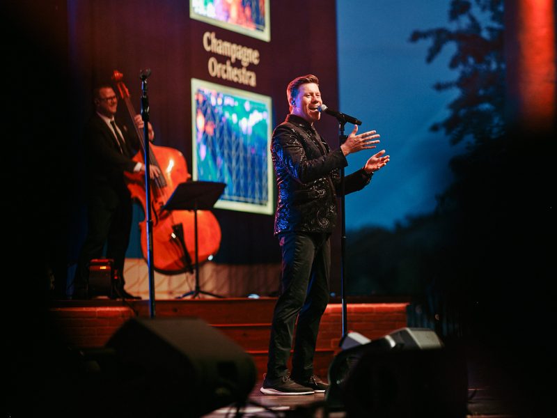 ChampagneOrchestra_Epcot_849A9830_215_Web